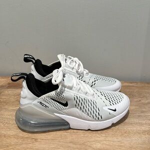 Nike Air Max 270